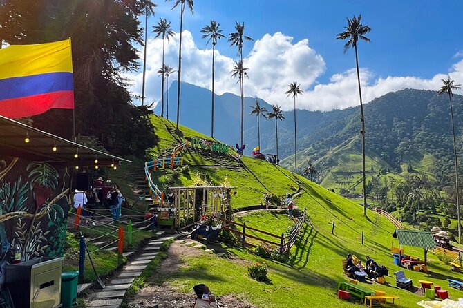 TOUR PUEBLOS DEL ENCANTO (Salento, Valle del Cocora y Filandia)